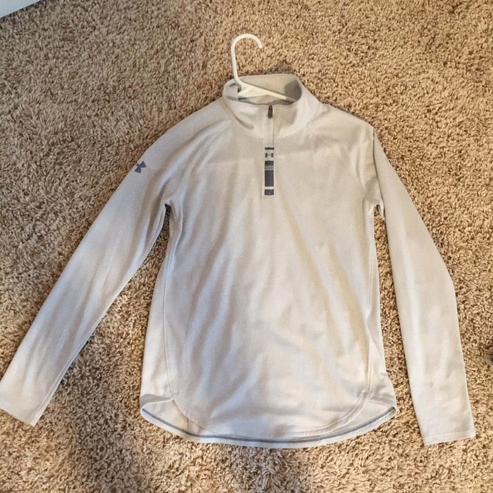 comfortable and cute under armour quarter zip!